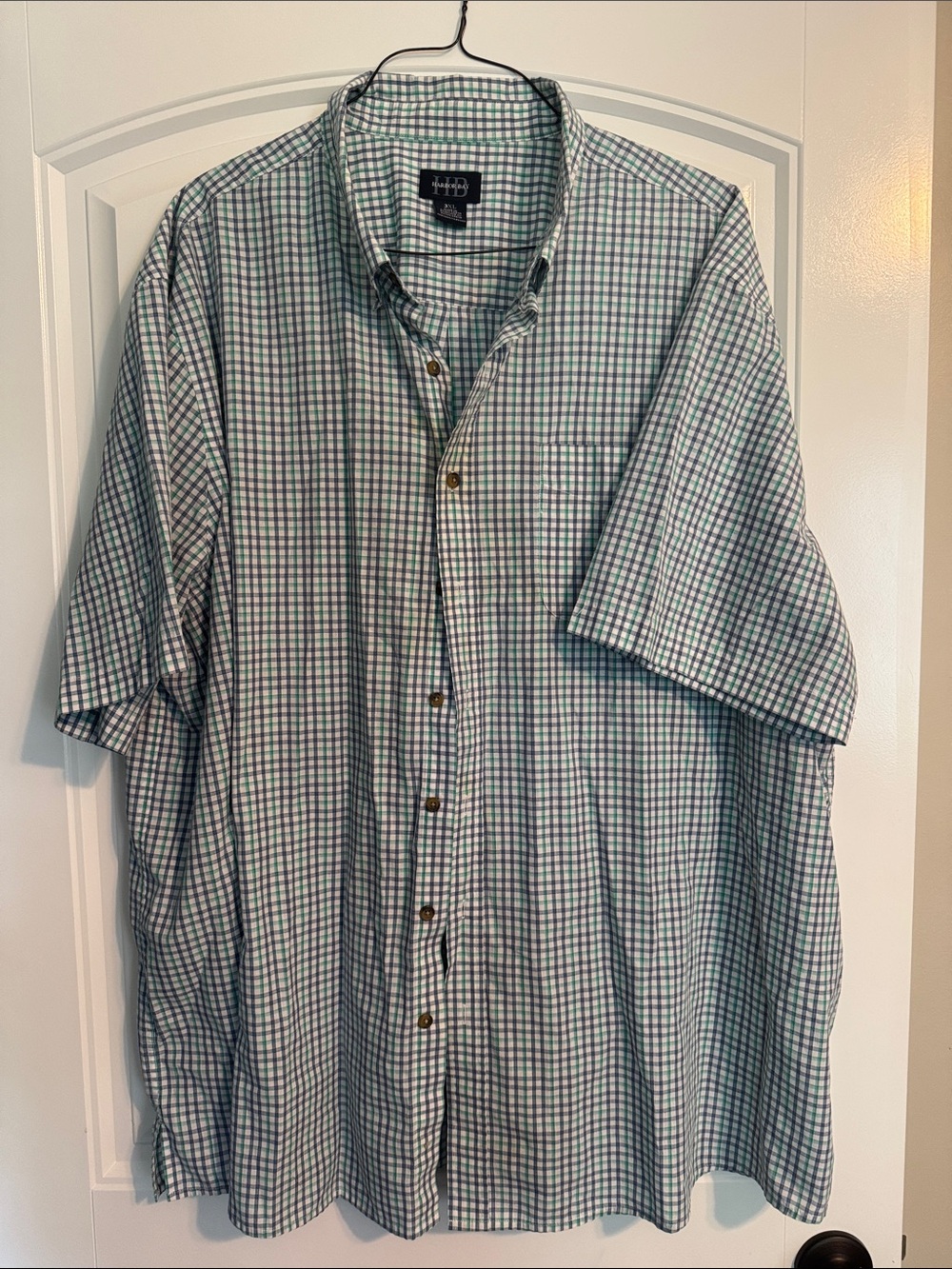Hillard & Hanson Short-Sleeve Green and White Check Button-Down Shirt